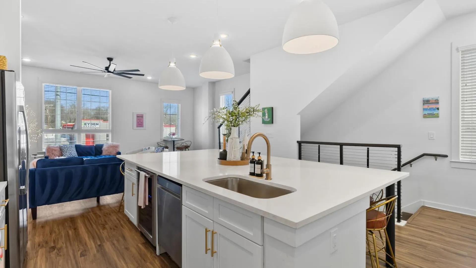 Holiday home Stunning Modern Townhome With 9 Beds, Walk To Shops Nashville
