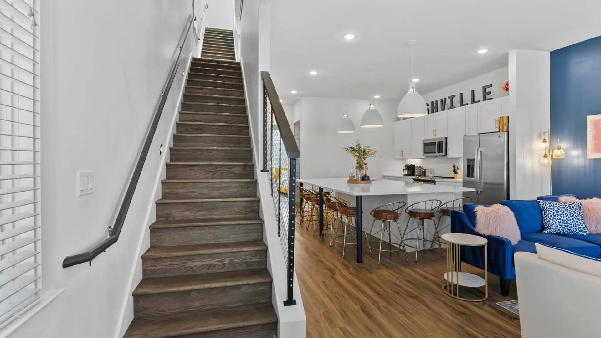 Holiday home Stunning Modern Townhome With 9 Beds, Walk To Shops Nashville