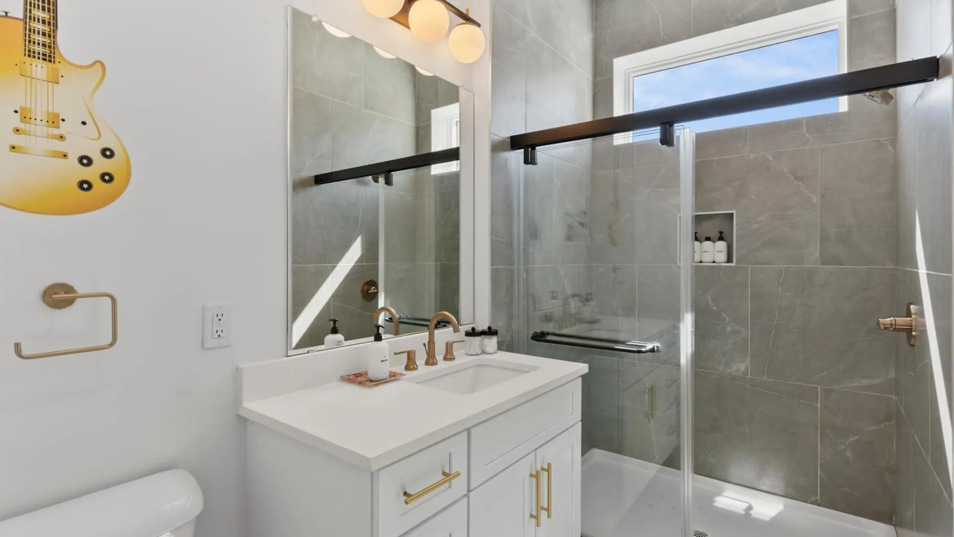Holiday home Stunning Modern Townhome With 9 Beds, Walk To Shops Nashville